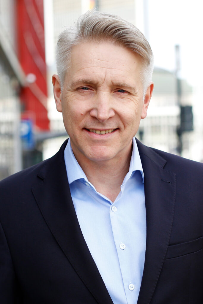 NTT: So kommen IT-Teams bei der Cloud-Migration nicht ins Schwitzen