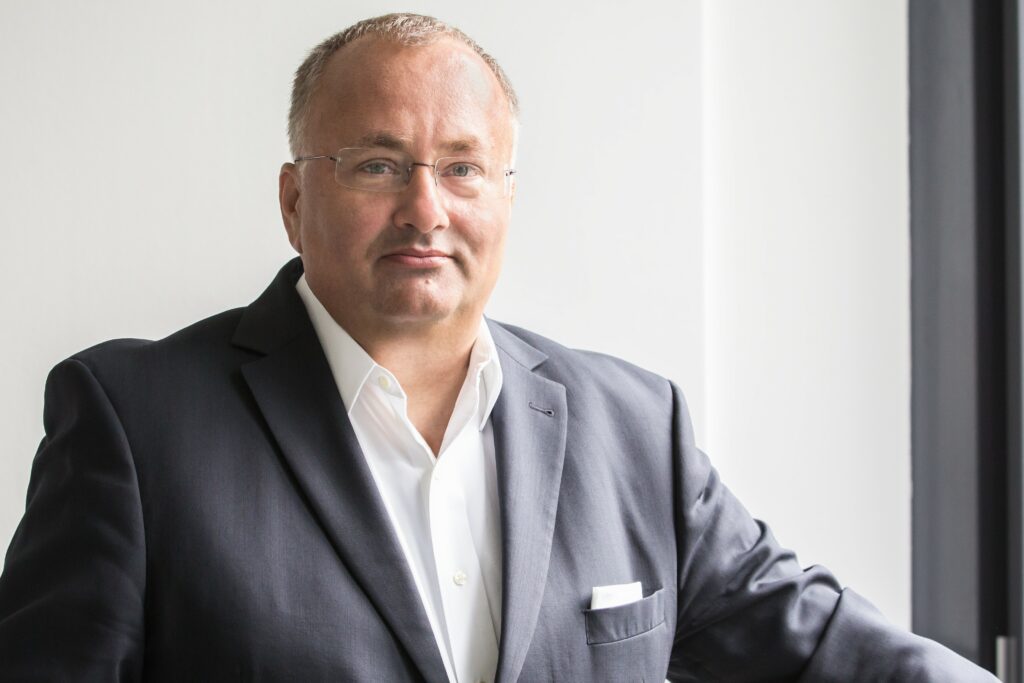Red Hat: Dinko Eror wird Vice President, Regional Sales Leader, DACH