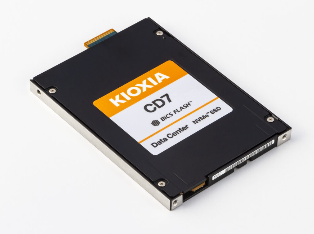 KIOXIA veröffentlicht die ersten E3.S-SSDs für Rechenzentren auf Enterprise-Systemen von HP