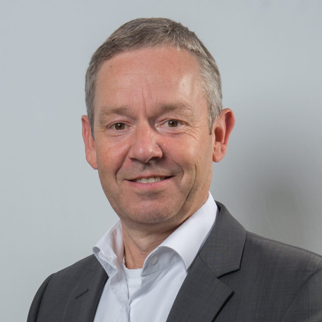 Avision: Neue Software von KIMdata gibt Kliniken Sicherheit bei rechtlichen Personalvorgaben