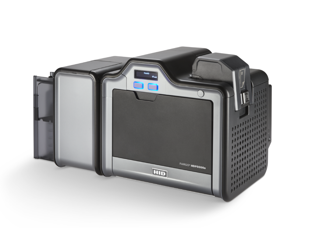 HID setzt mit dem Kartendrucker FARGO HDP5000e einen neuen Standard für den Retransfer-Druck