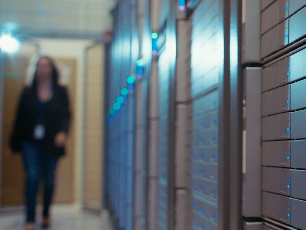 Neues Video von Toshiba und PROMISE Technology zeigt Entwicklung der optimalen Datenspeichertechnologie für den Large Hadron Collider des CERN​