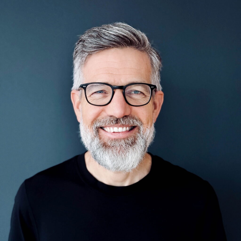 NTT DATA: Sind Small Language Models die bessere Wahl in der Fertigung?