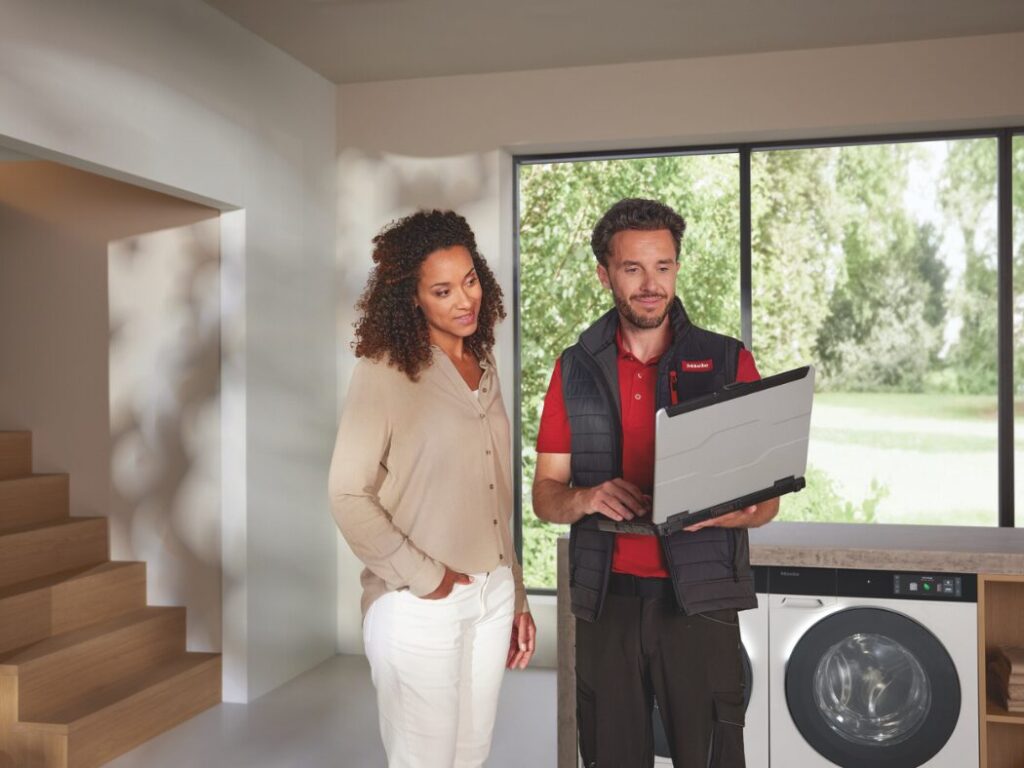 IFS: Miele modernisiert mit IFS.ai das Field Service Management in über 25 Ländern